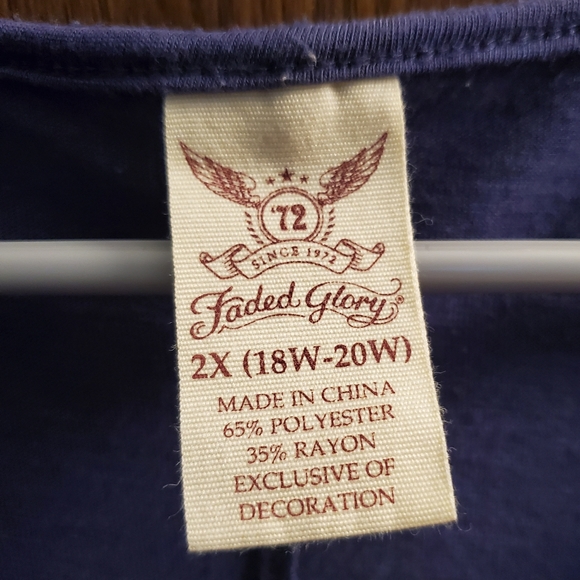 Faded Glory Tribal Top with Tie - Picture 2 of 16